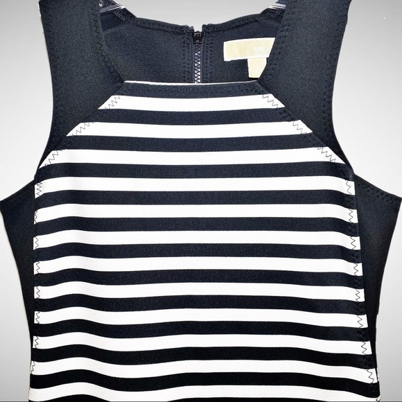MICHAEL MICHAEL KORS Black & White Stripe Bodycon Sheath Dress, Size 2 - Picture 2 of 10